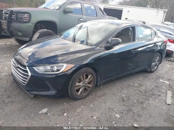 5NPD84LF9HH002216 2017 HYUNDAI ELANTRA - Image 2