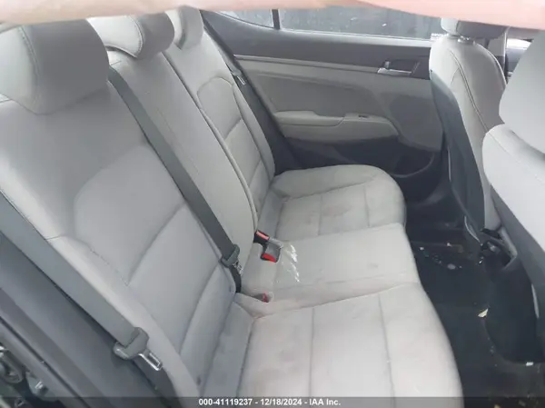 5NPD84LF9HH002216 2017 HYUNDAI ELANTRA - Image 8