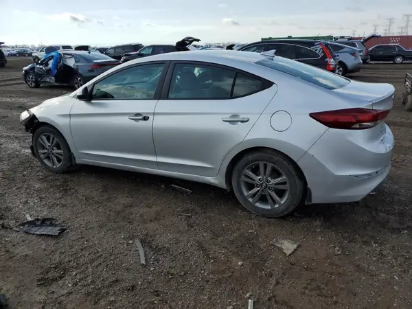 5NPD84LF9HH002944 2017 HYUNDAI ELANTRA - Image 2