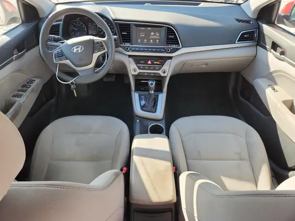5NPD84LF9HH003981 2017 HYUNDAI ELANTRA - Image 8