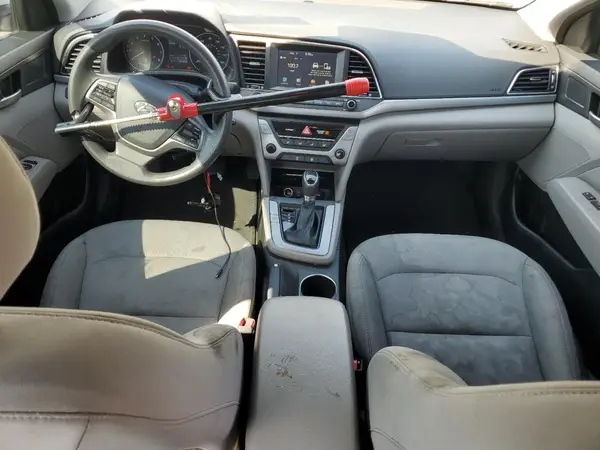 5NPD84LF9HH004788 2017 HYUNDAI ELANTRA - Image 8