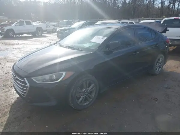 5NPD84LF9HH005486 2017 HYUNDAI ELANTRA - Image 2