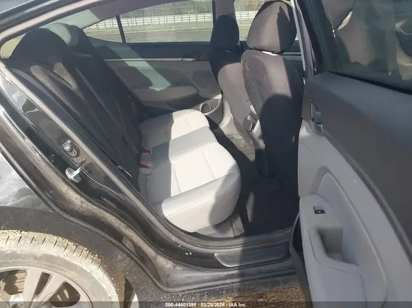 5NPD84LF9HH005486 2017 HYUNDAI ELANTRA - Image 8