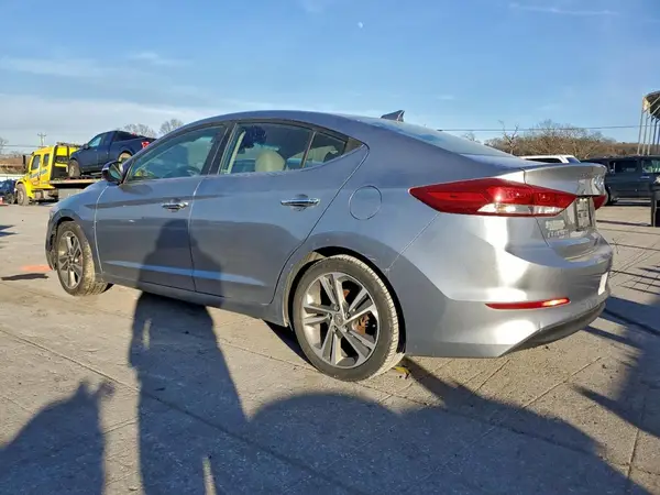 5NPD84LF9HH005729 2017 HYUNDAI ELANTRA - Image 2