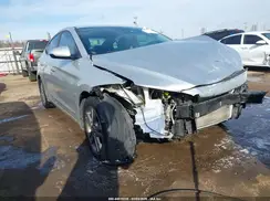 5NPD84LF9HH005990 2017 HYUNDAI ELANTRA