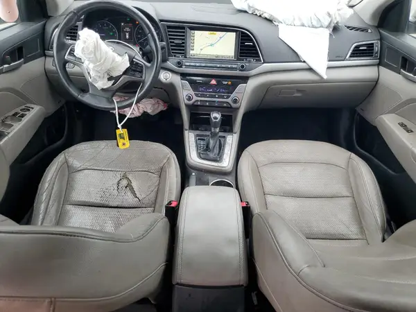 5NPD84LF9HH007660 2017 HYUNDAI ELANTRA - Image 8