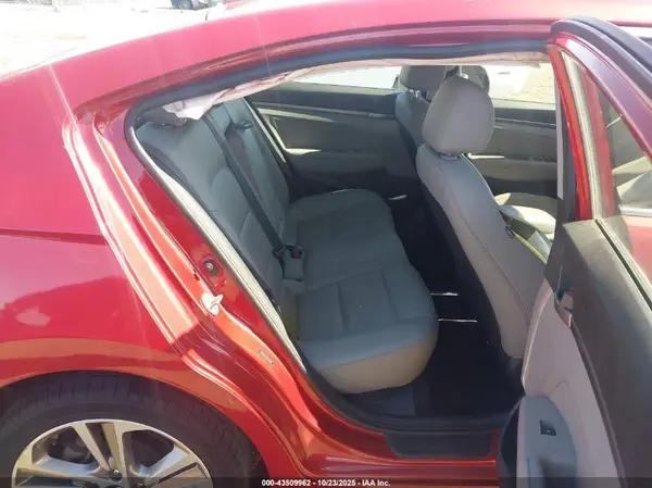 5NPD84LF9HH009229 2017 HYUNDAI ELANTRA - Image 8