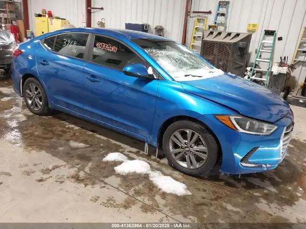 5NPD84LF9HH010817 2017 HYUNDAI ELANTRA - Image 1