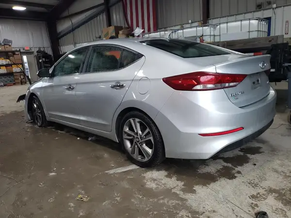 5NPD84LF9HH011823 2017 HYUNDAI ELANTRA - Image 2