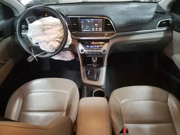 5NPD84LF9HH011823 2017 HYUNDAI ELANTRA - Image 8
