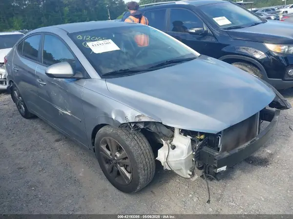 5NPD84LF9HH012065 2017 HYUNDAI ELANTRA - Image 1