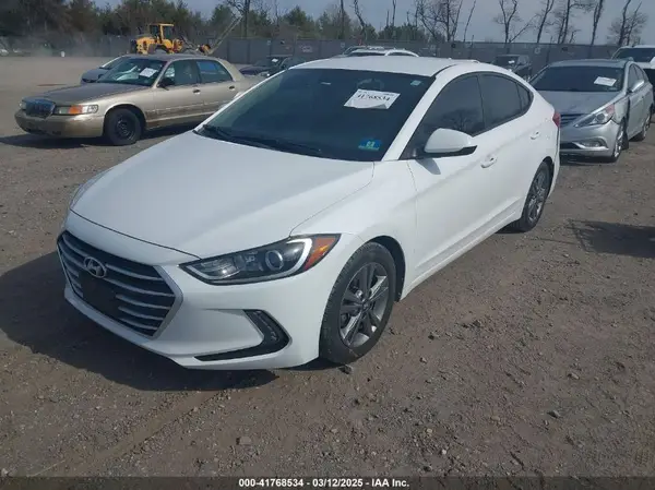 5NPD84LF9HH012115 2017 HYUNDAI ELANTRA - Image 2