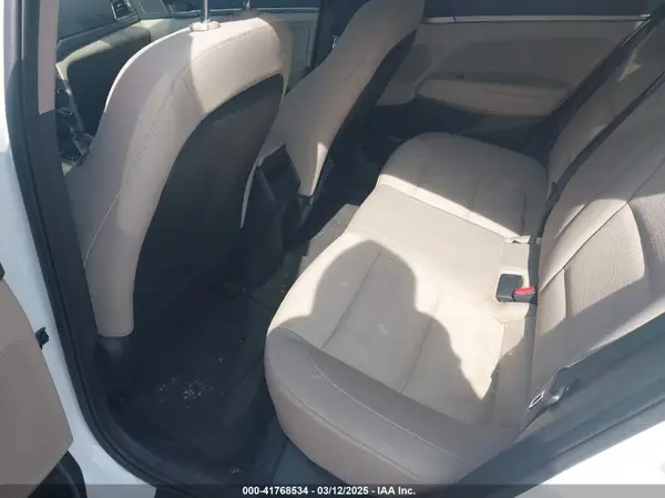 5NPD84LF9HH012115 2017 HYUNDAI ELANTRA - Image 8