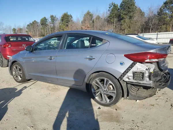 5NPD84LF9HH013281 2017 HYUNDAI ELANTRA - Image 2