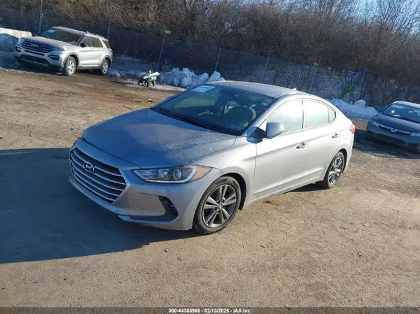 5NPD84LF9HH015791 2017 HYUNDAI ELANTRA - Image 2