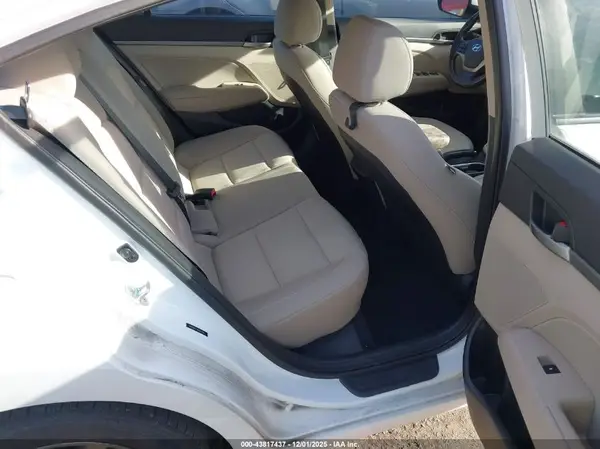 5NPD84LF9HH017184 2017 HYUNDAI ELANTRA - Image 8