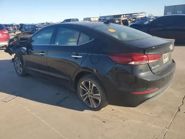 5NPD84LF9HH017847 2017 HYUNDAI ELANTRA - Image 2