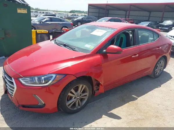 5NPD84LF9HH020179 2017 HYUNDAI ELANTRA - Image 2