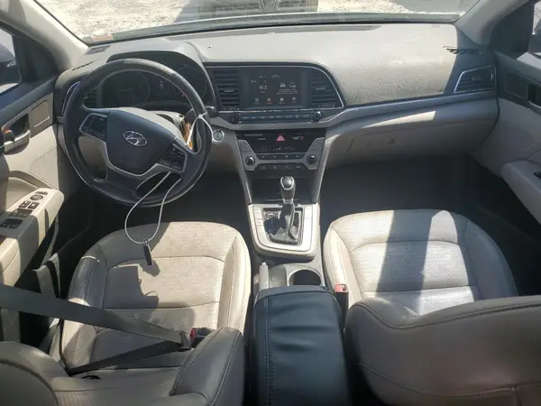 5NPD84LF9HH022076 2017 HYUNDAI ELANTRA - Image 8