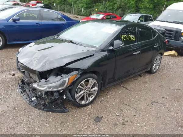 5NPD84LF9HH022112 2017 HYUNDAI ELANTRA - Image 2