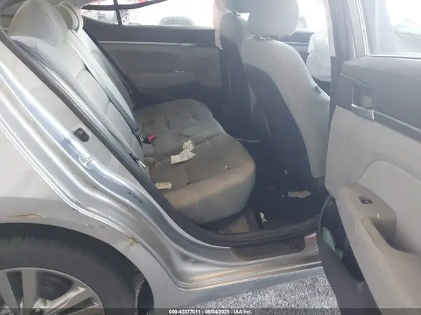 5NPD84LF9HH022305 2017 HYUNDAI ELANTRA - Image 8