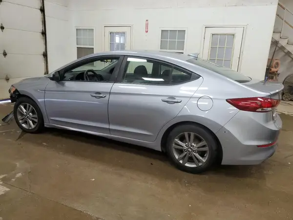5NPD84LF9HH022577 2017 HYUNDAI ELANTRA - Image 2