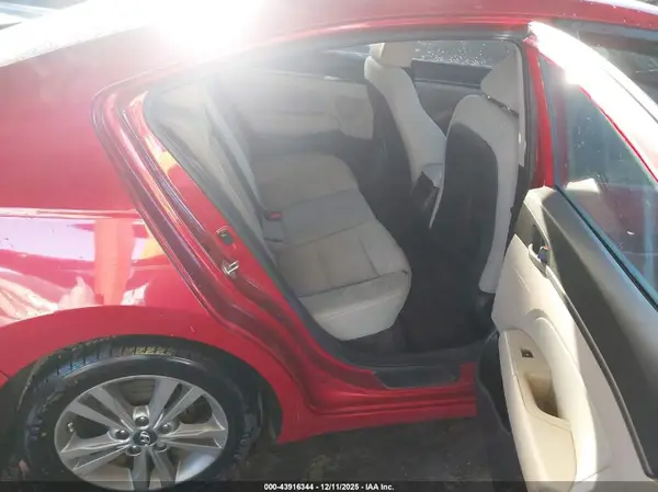 5NPD84LF9HH022854 2017 HYUNDAI ELANTRA - Image 8