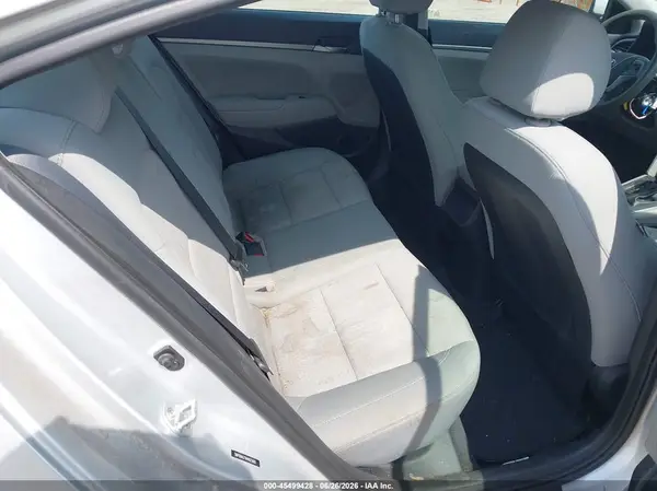 5NPD84LF9HH023681 2017 HYUNDAI ELANTRA - Image 8
