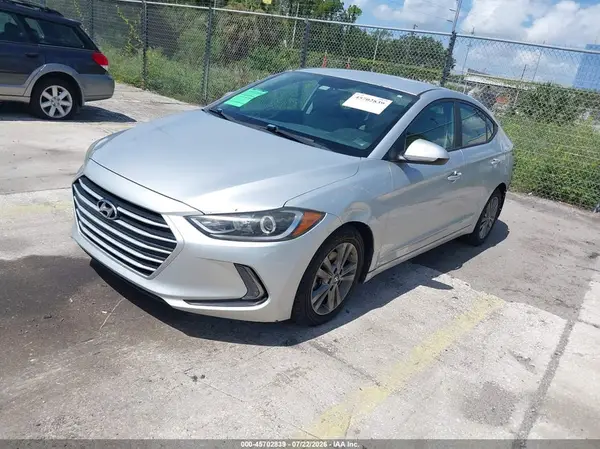 5NPD84LF9HH025222 2017 HYUNDAI ELANTRA - Image 2
