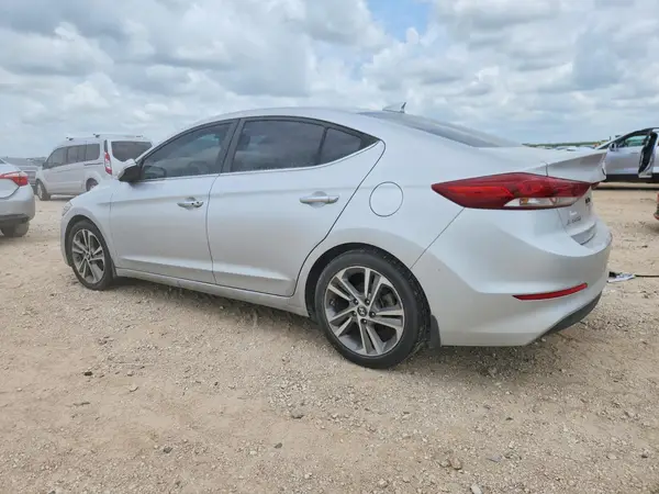 5NPD84LF9HH027374 2017 HYUNDAI ELANTRA - Image 2