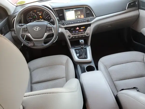 5NPD84LF9HH027603 2017 HYUNDAI ELANTRA - Image 8