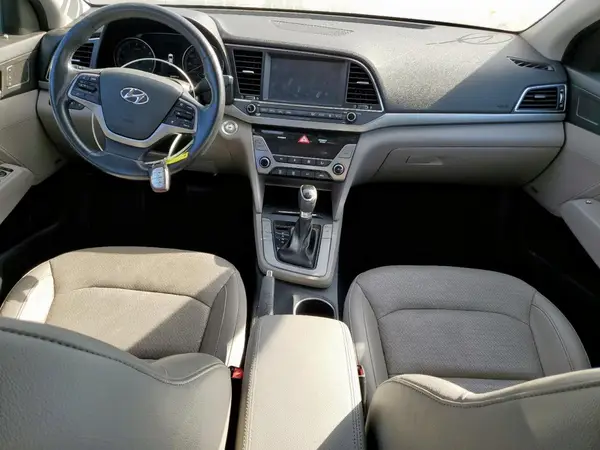 5NPD84LF9HH029769 2017 HYUNDAI ELANTRA - Image 8
