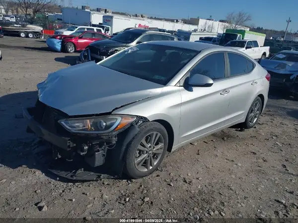 5NPD84LF9HH031781 2017 HYUNDAI ELANTRA - Image 2