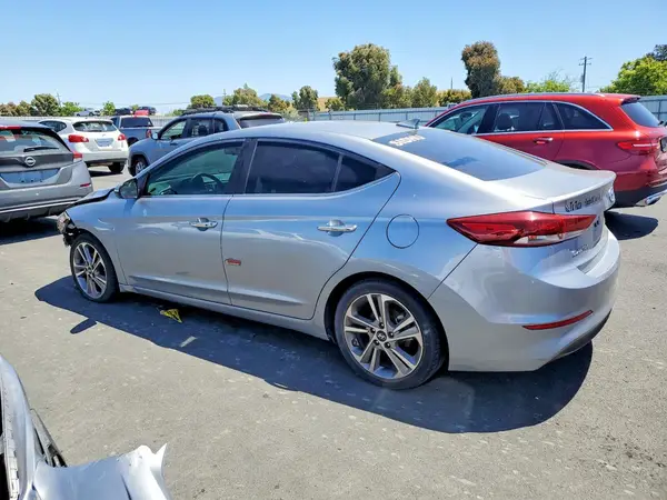 5NPD84LF9HH032459 2017 HYUNDAI ELANTRA - Image 2