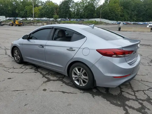5NPD84LF9HH034552 2017 HYUNDAI ELANTRA - Image 2
