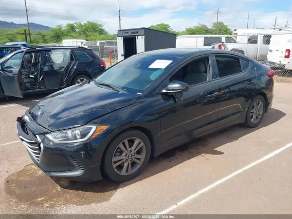 5NPD84LF9HH035782 2017 HYUNDAI ELANTRA - Image 2