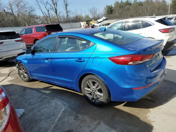 5NPD84LF9HH035927 2017 HYUNDAI ELANTRA - Image 2
