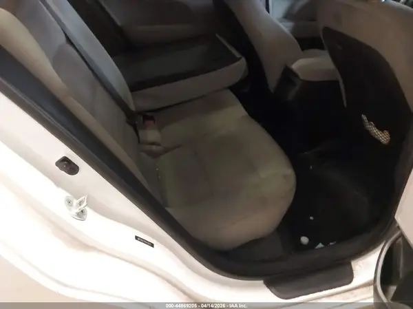 5NPD84LF9HH036415 2017 HYUNDAI ELANTRA - Image 8