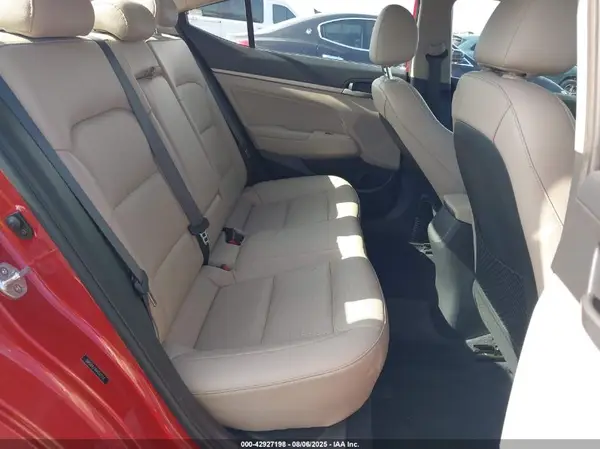 5NPD84LF9HH037113 2017 HYUNDAI ELANTRA - Image 8