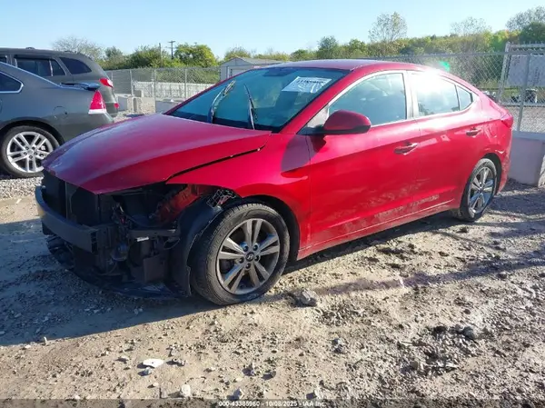 5NPD84LF9HH037578 2017 HYUNDAI ELANTRA - Image 2