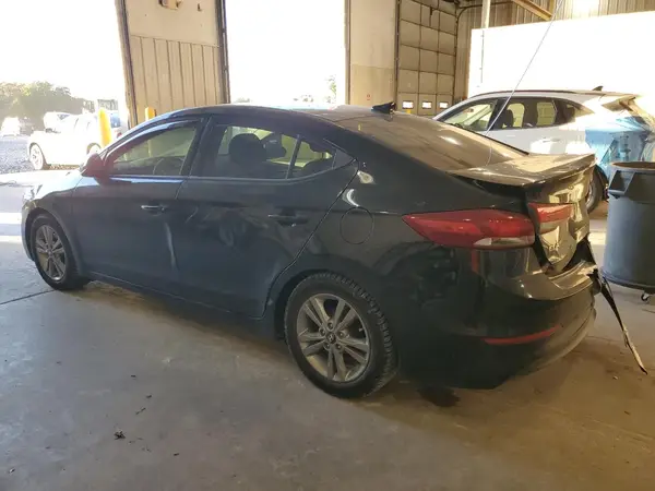 5NPD84LF9HH037788 2017 HYUNDAI ELANTRA - Image 2