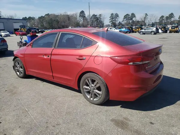 5NPD84LF9HH042747 2017 HYUNDAI ELANTRA - Image 2