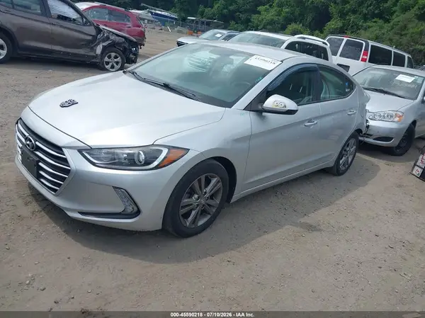 5NPD84LF9HH043445 2017 HYUNDAI ELANTRA - Image 2