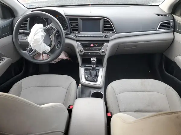 5NPD84LF9HH044093 2017 HYUNDAI ELANTRA - Image 8