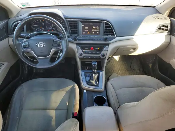 5NPD84LF9HH044935 2017 HYUNDAI ELANTRA - Image 8