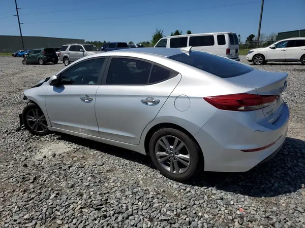 5NPD84LF9HH045275 2017 HYUNDAI ELANTRA - Image 2