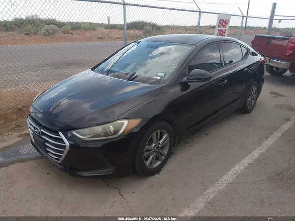 5NPD84LF9HH045616 2017 HYUNDAI ELANTRA - Image 2