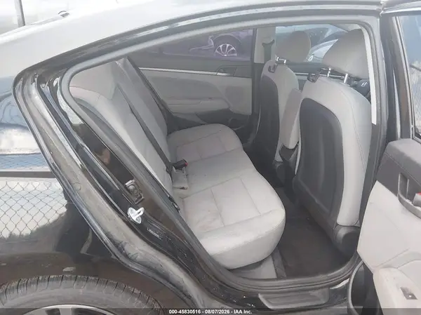 5NPD84LF9HH045616 2017 HYUNDAI ELANTRA - Image 8