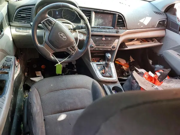 5NPD84LF9HH047155 2017 HYUNDAI ELANTRA - Image 8