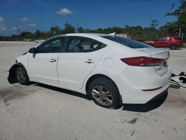 5NPD84LF9HH047933 2017 HYUNDAI ELANTRA - Image 2